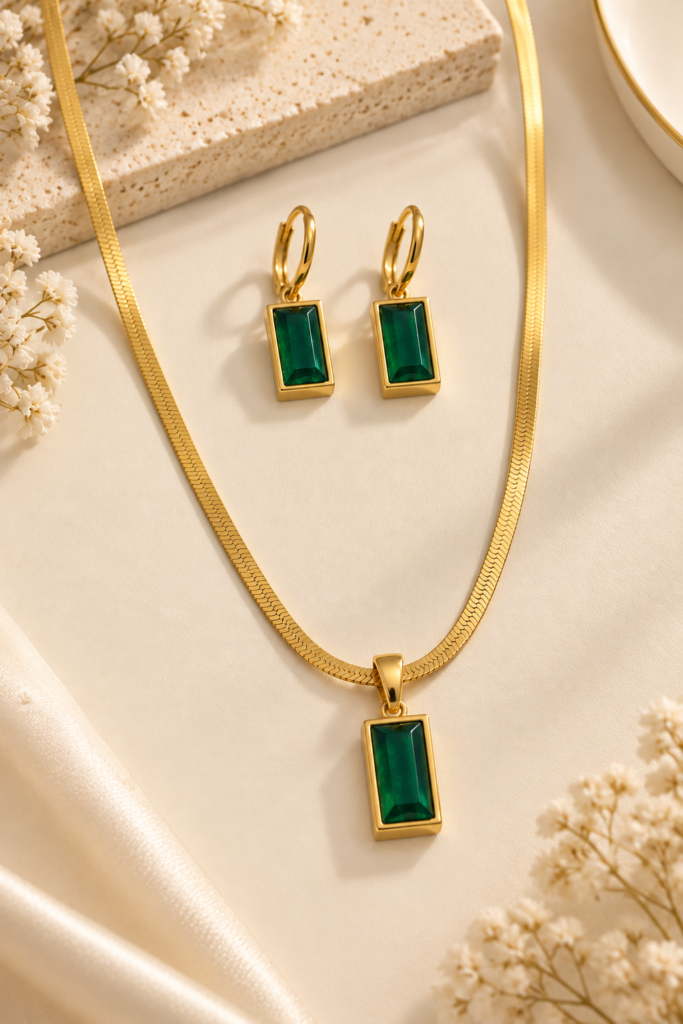 Emerald Luxe Gold Jewellery Set